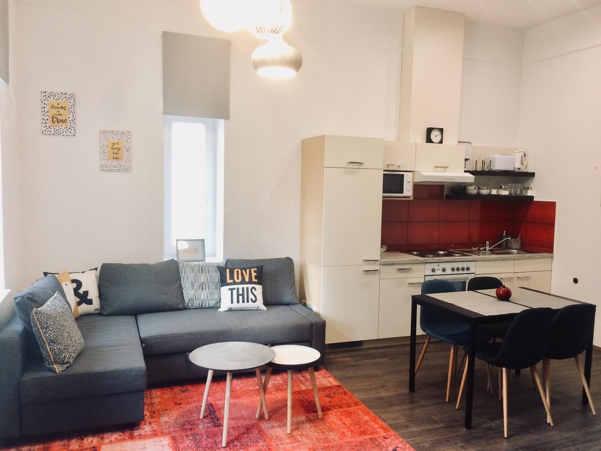 Studio 18 Sopron Kültér fotó